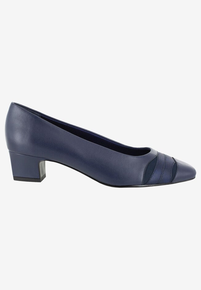 Babette Pump , , alternate image number null
