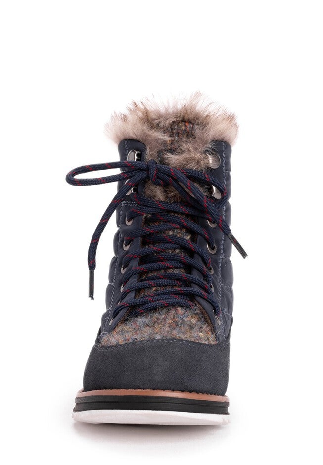 Sigrid Booties, , alternate image number null