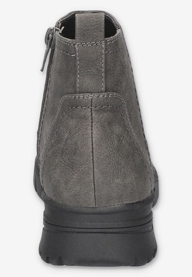 Blythe Bootie, , on-hover image number null