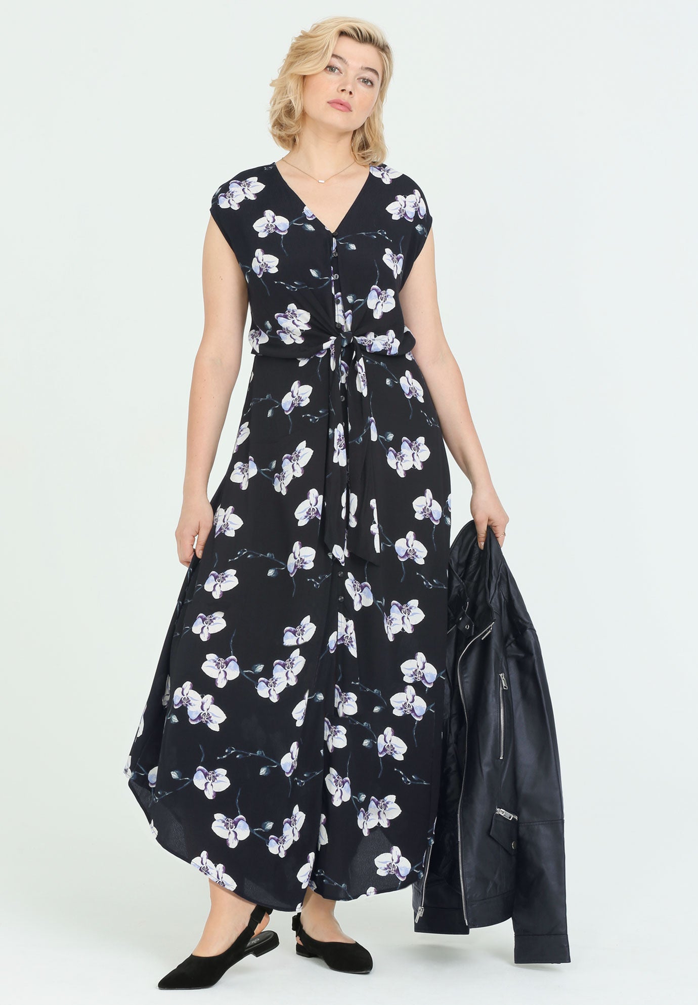 TIE FRONT MAXI DRESS BOOK A SHADE