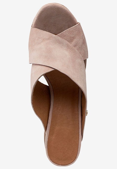 Suede Block Heel Sandal, , alternate image number null