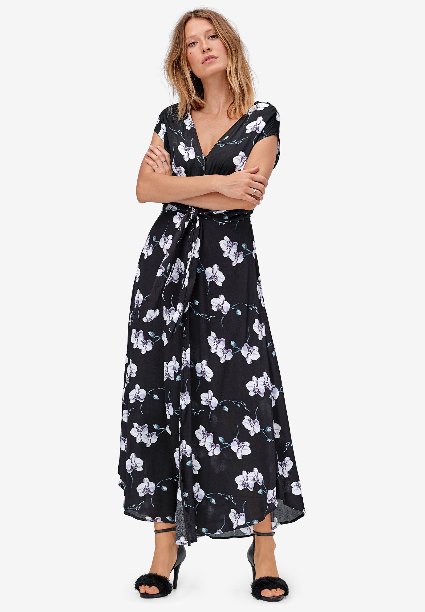 Tie Front Maxi Dress with A Line Silhouette Black White Floral Ellos