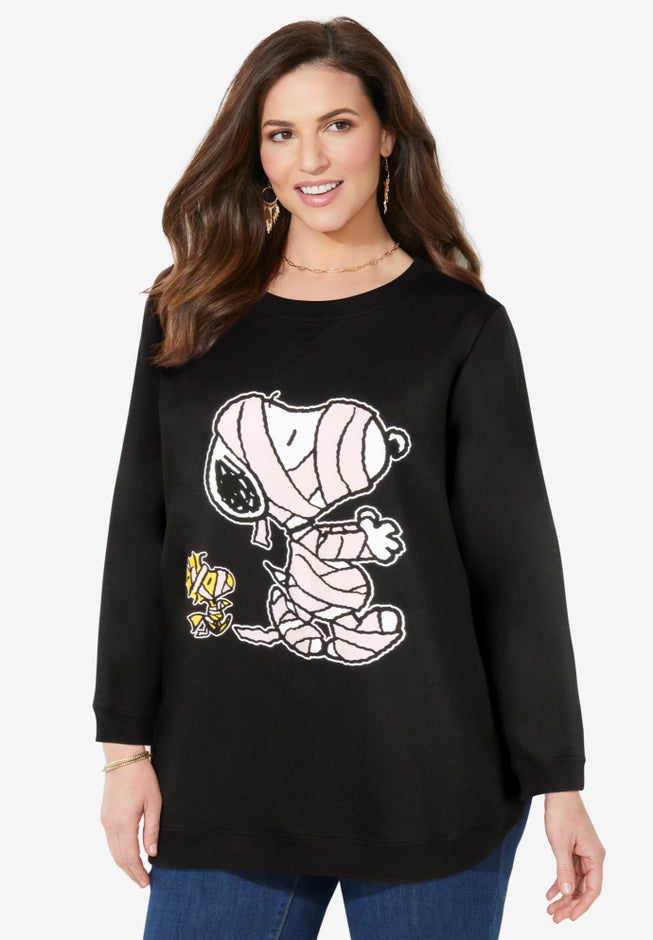 Peanuts Long-Sleeve Fleece Sweatshirt Black Mummy Snoopy image number null