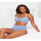 Avenue Body Lace T-Shirt Bra image number null