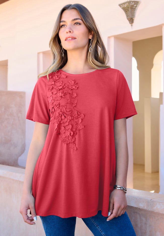 3-D Appliqued Swing Tee image number 6