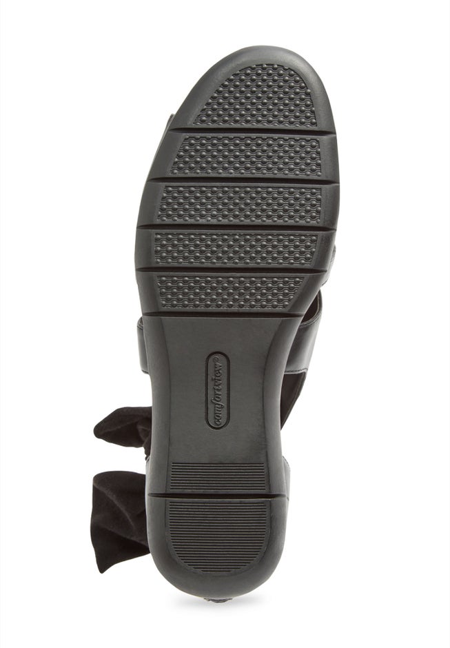 The Annika Shootie image number 2
