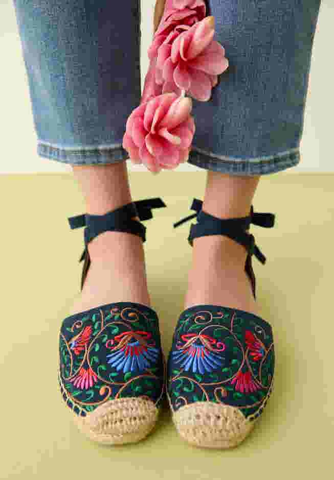 The Shayla Flat Espadrille image number 0