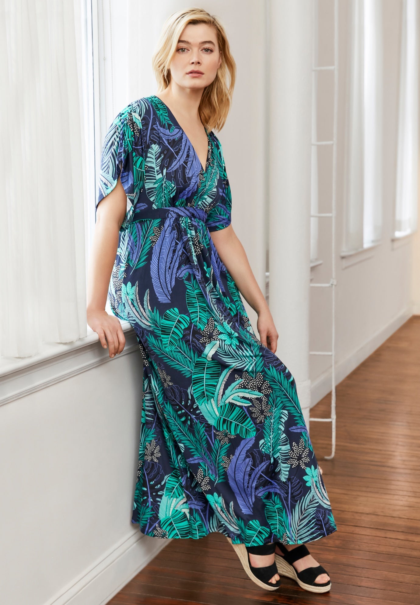 Knit Tie-Back Maxi image number 2