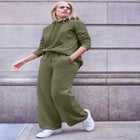Wide Leg Fleece Sweatpant With Drawstring Waist image number 0