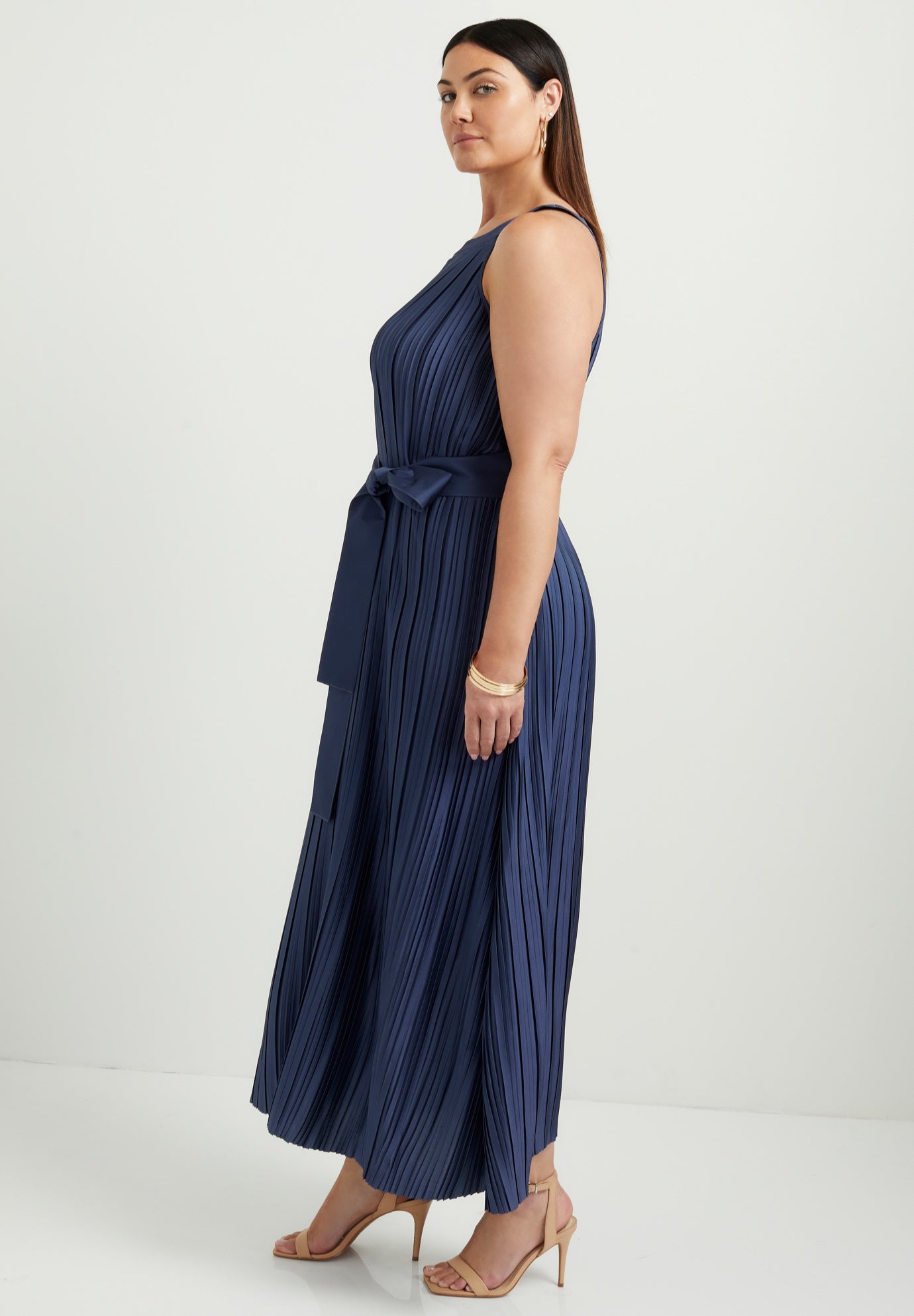Pleated Halter Maxi Dress image number 4