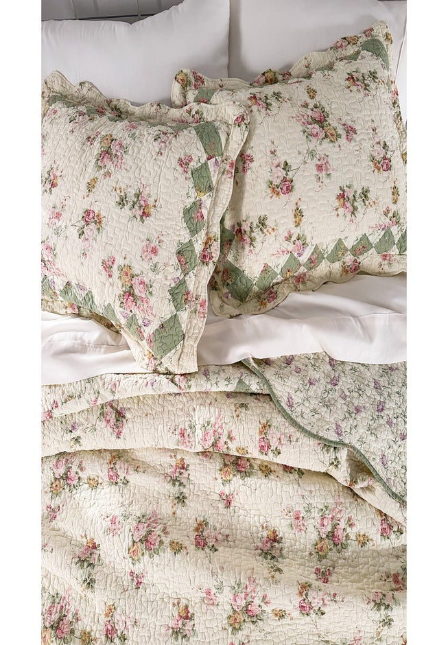 Charlotte Bedspread image number 2