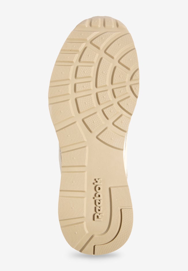 The GL1100 Sneaker image number 2