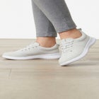 The Zayd Sneaker image number null