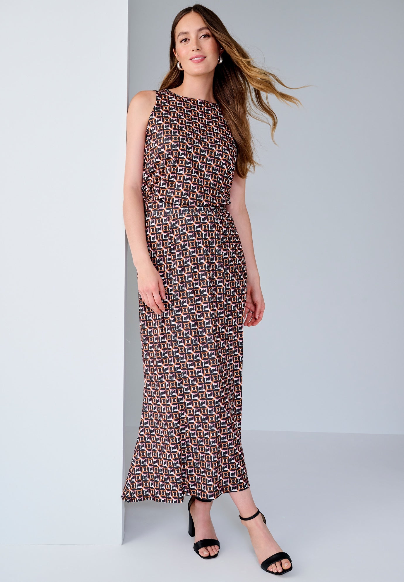 Stretch Knit Tunic Tank image number 1