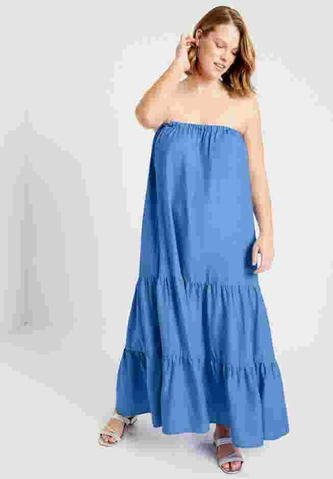 Strapless Tiered Midi Dress image number 3