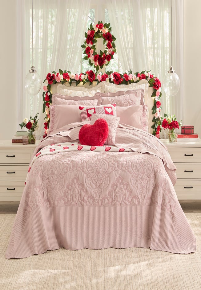  Pre-Lit Rose Bloom 24" Wreath image number 1