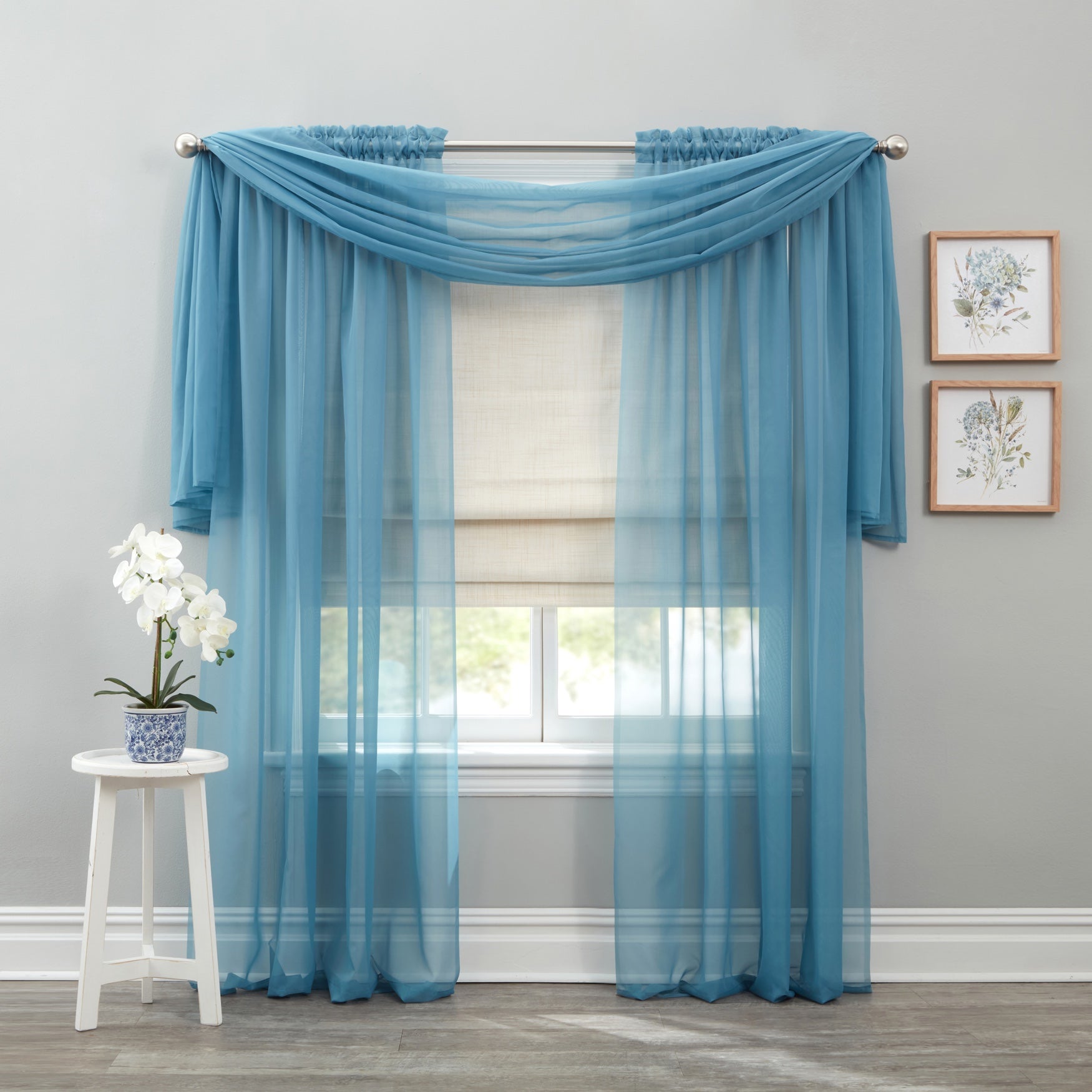 Sun Zero&trade; Somerton Textured 100% Blackout Cordless Roman Shade image number 2