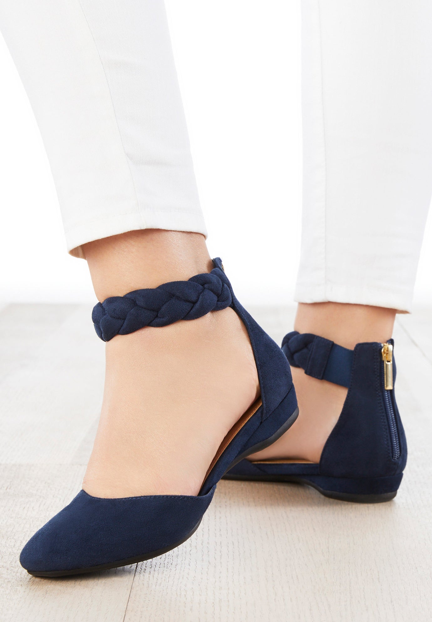 The Rayna Flat image number 0