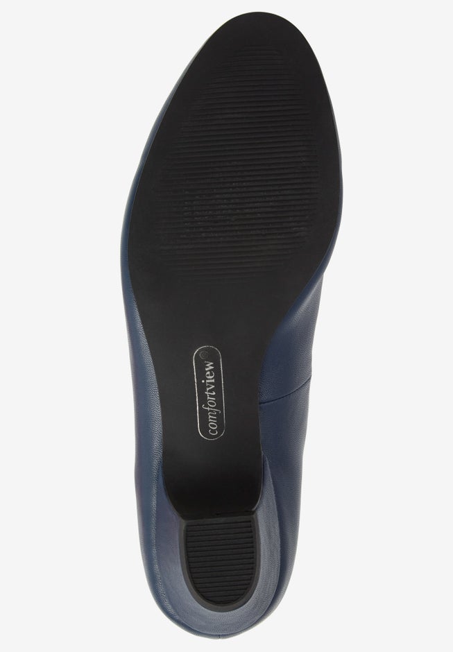 The Vida Leather-Like Slip On Pump image number 2