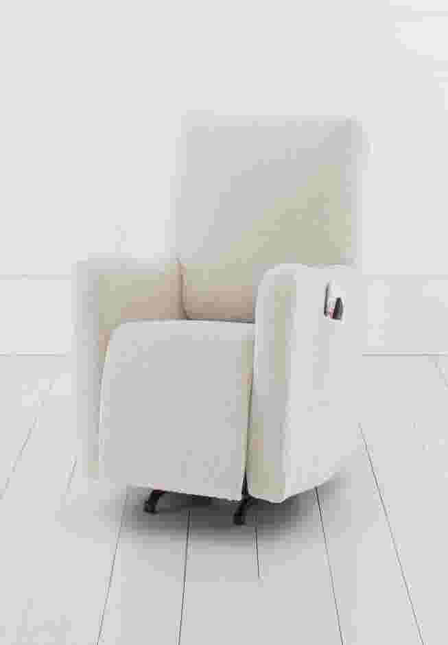 BH Studio Ikat Stretch Recliner Slipcover image number 1