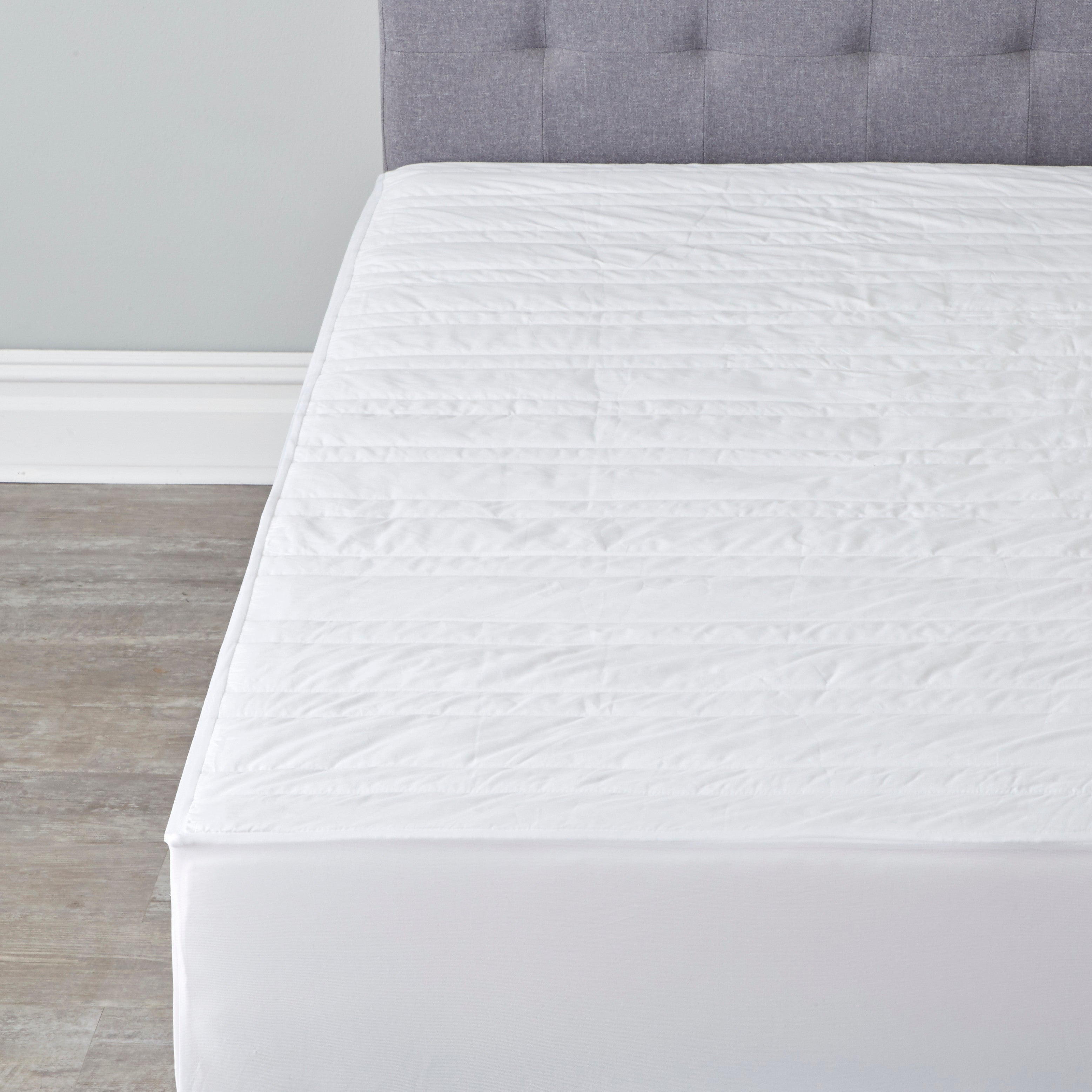 Soft & Dry Waterproof Pad image number 1