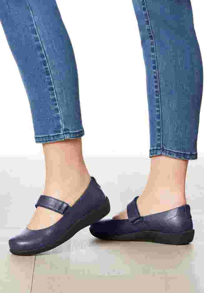 The Carla Mary Jane Flat  image number 8