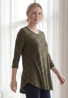 Stretch Jersey Knit Scoop Neck Three-Quarter Sleeve Curved Hem A-Line Tunic