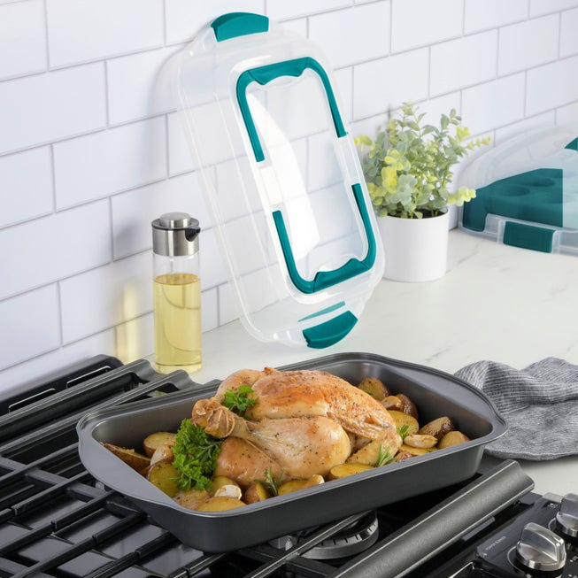 Roasting Pan with Carrying Lid image number null