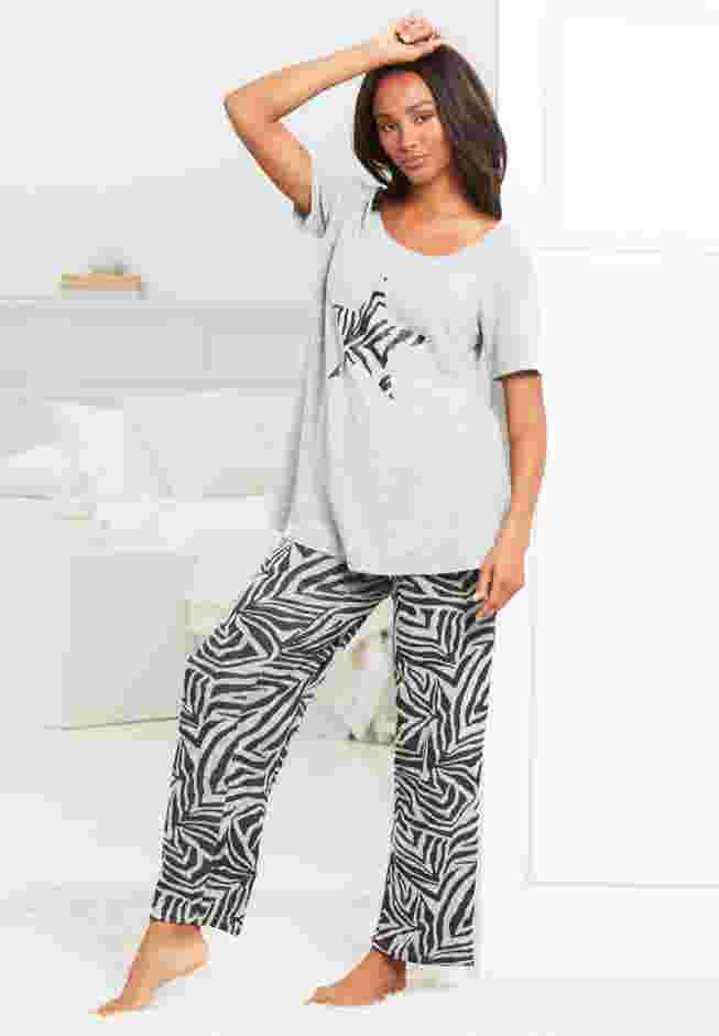 Serenada Hacci 2-Piece PJ Set image number 5