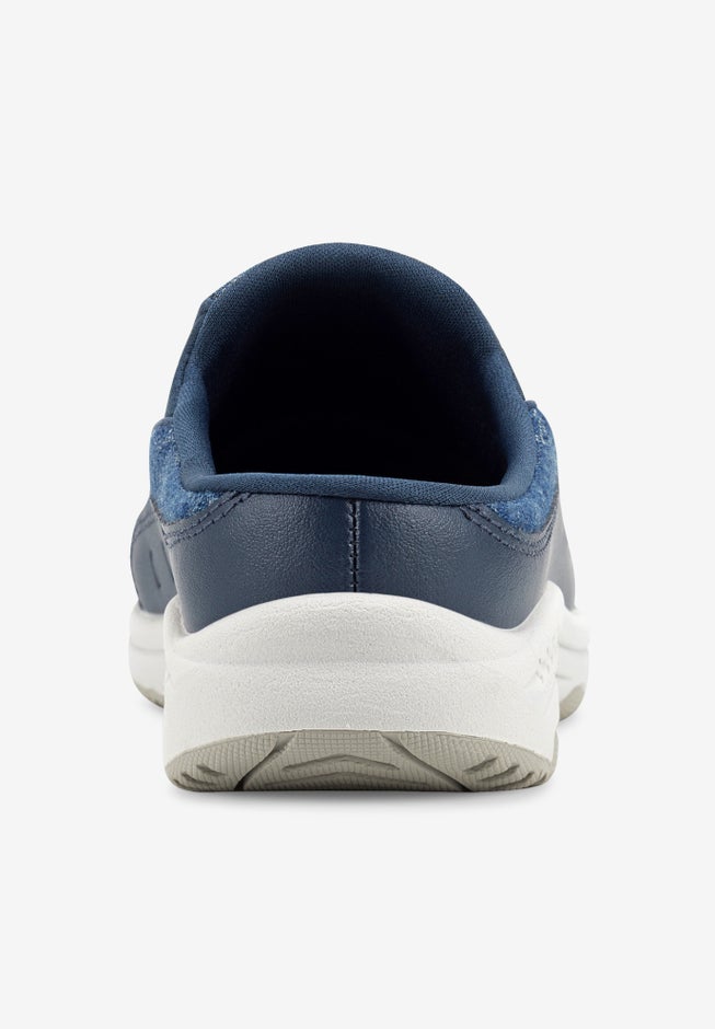 The Traveltime Slip On Mule image number 2