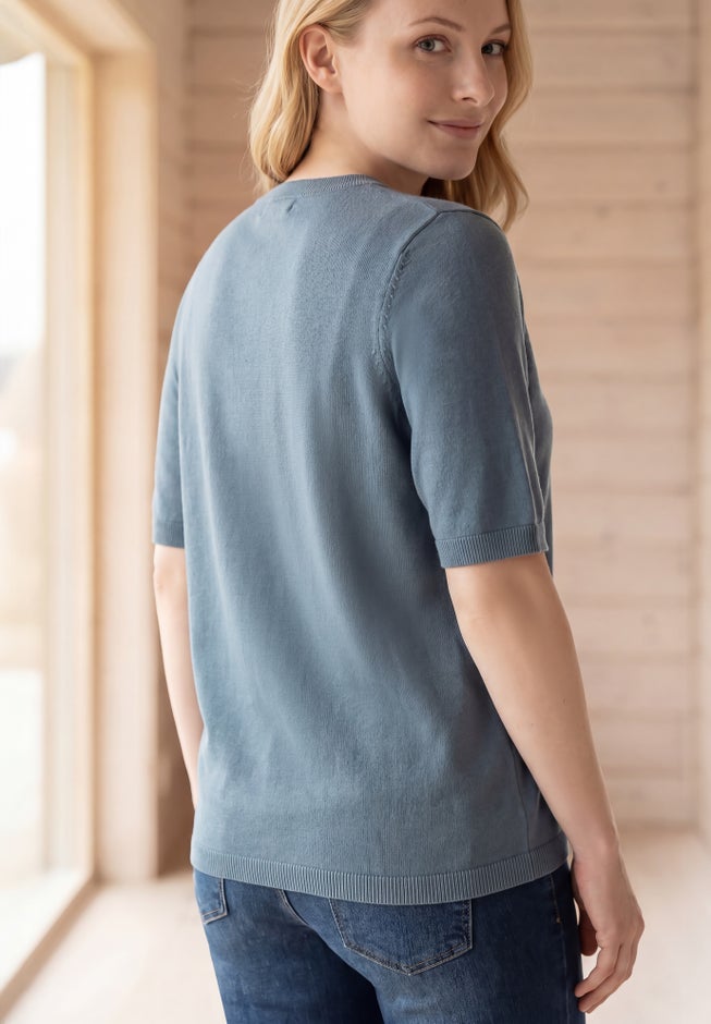 Short Sleeve Fine Knit Pullover image number 1