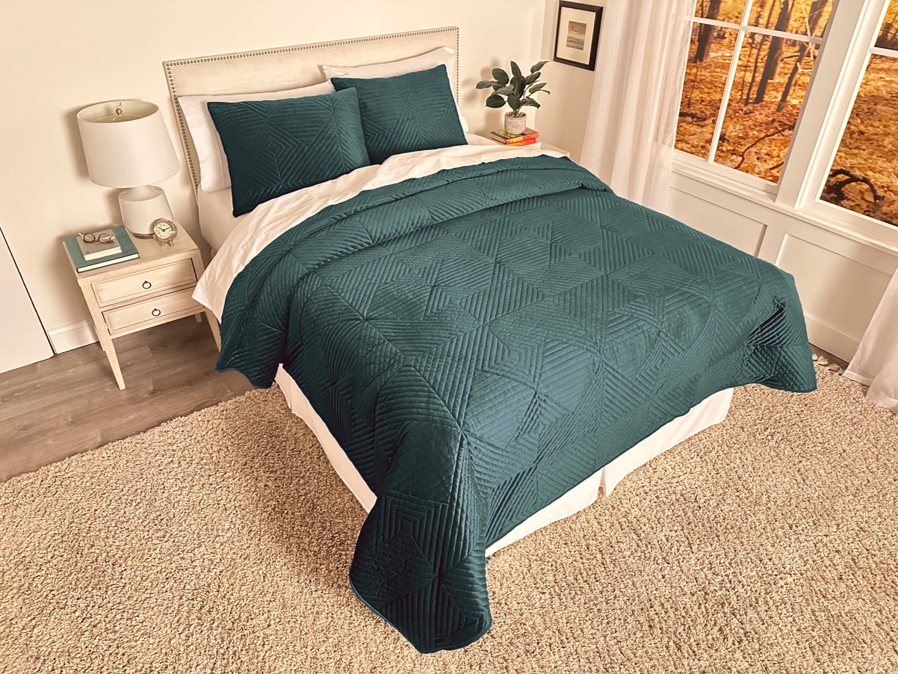 Geo Diamond Velvet Quilt image number 3