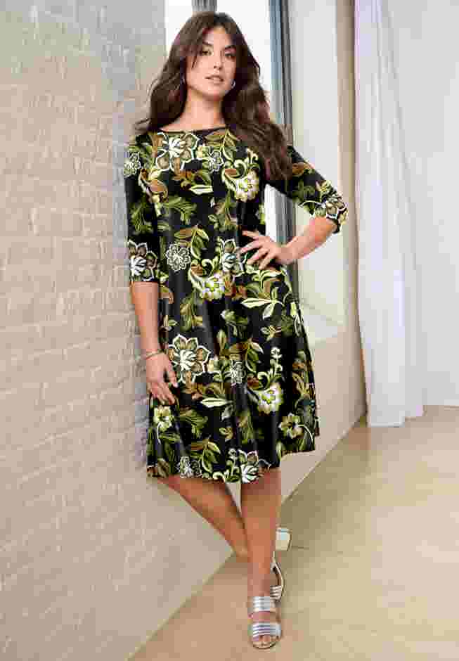 UltraSmooth™ Plus Size Boatneck Swing Dress – Flowy, Wrinkle-Resistant Knit image number 4