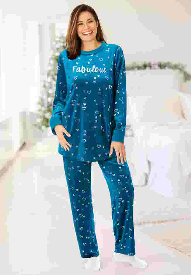 Dreams & Co. ® Velour Pajama with FREE Fuzzy Socks image number 5