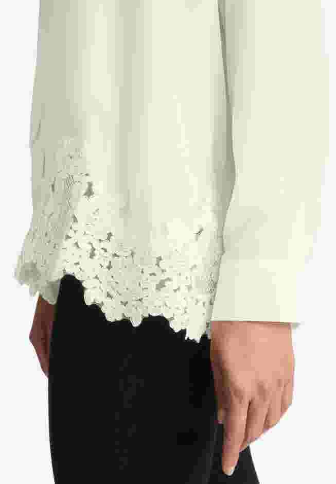 Lace Trim Bow Blouse image number 4