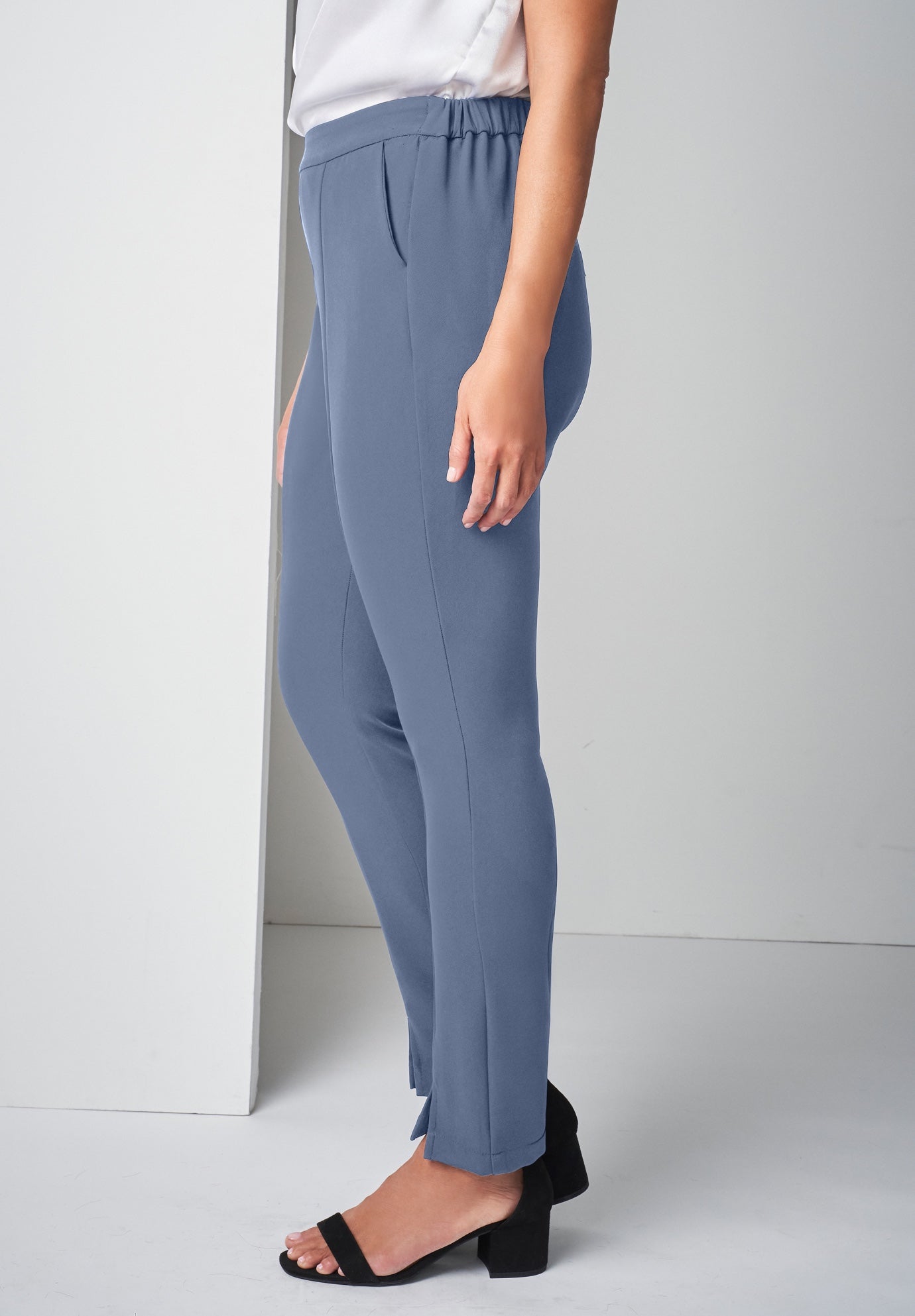 Bi-Stretch Slit Front Ankle Pant image number 2