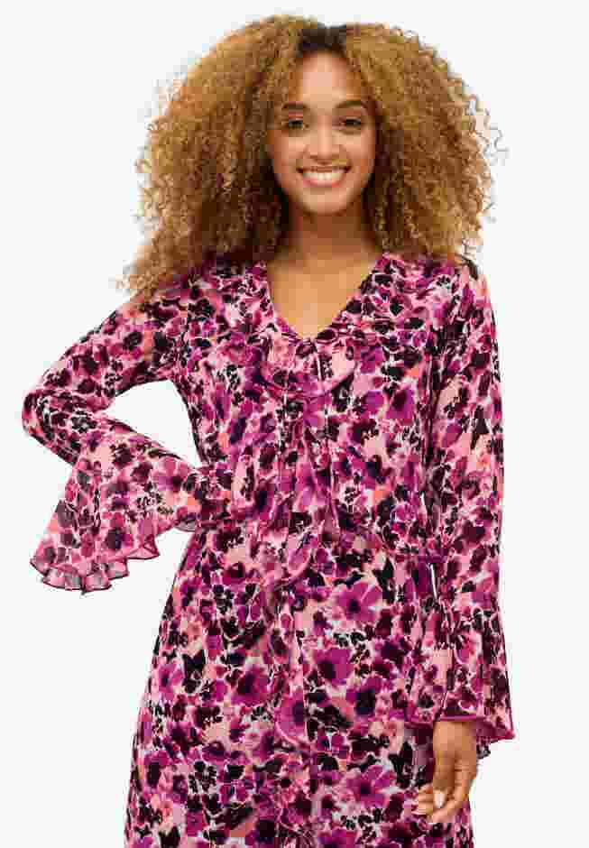 Sheer Ruffle Trim Empire Midi Dress image number 3