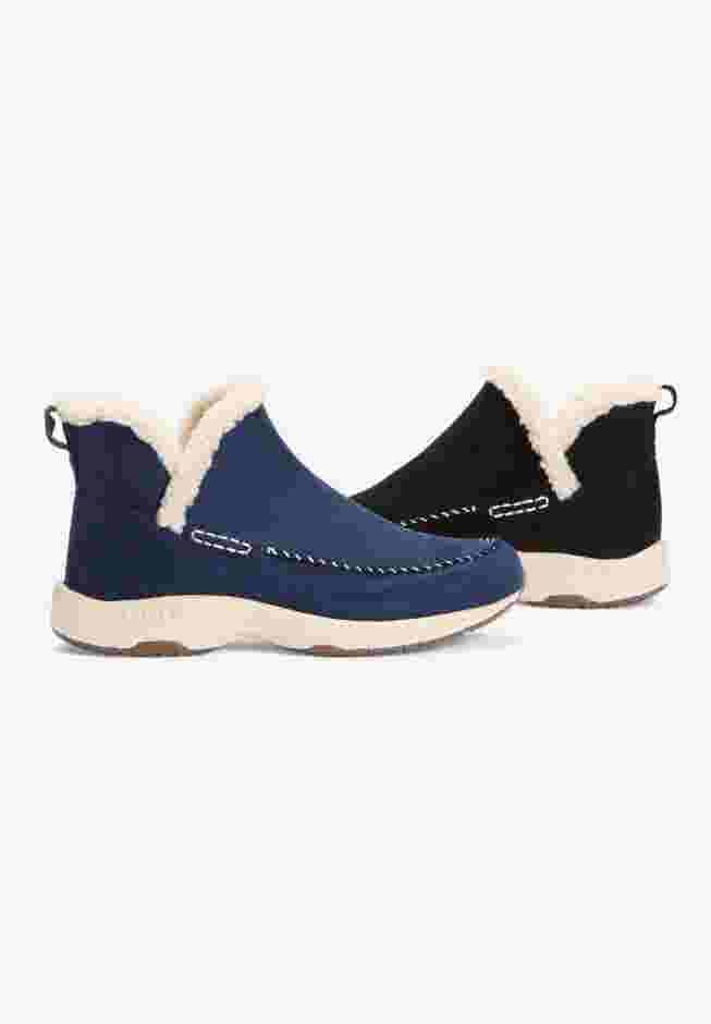 The Tuva Boot image number 8