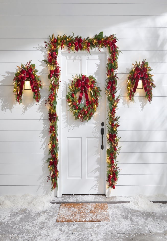 6' Pre-Lit Bordeaux Garland image number 2