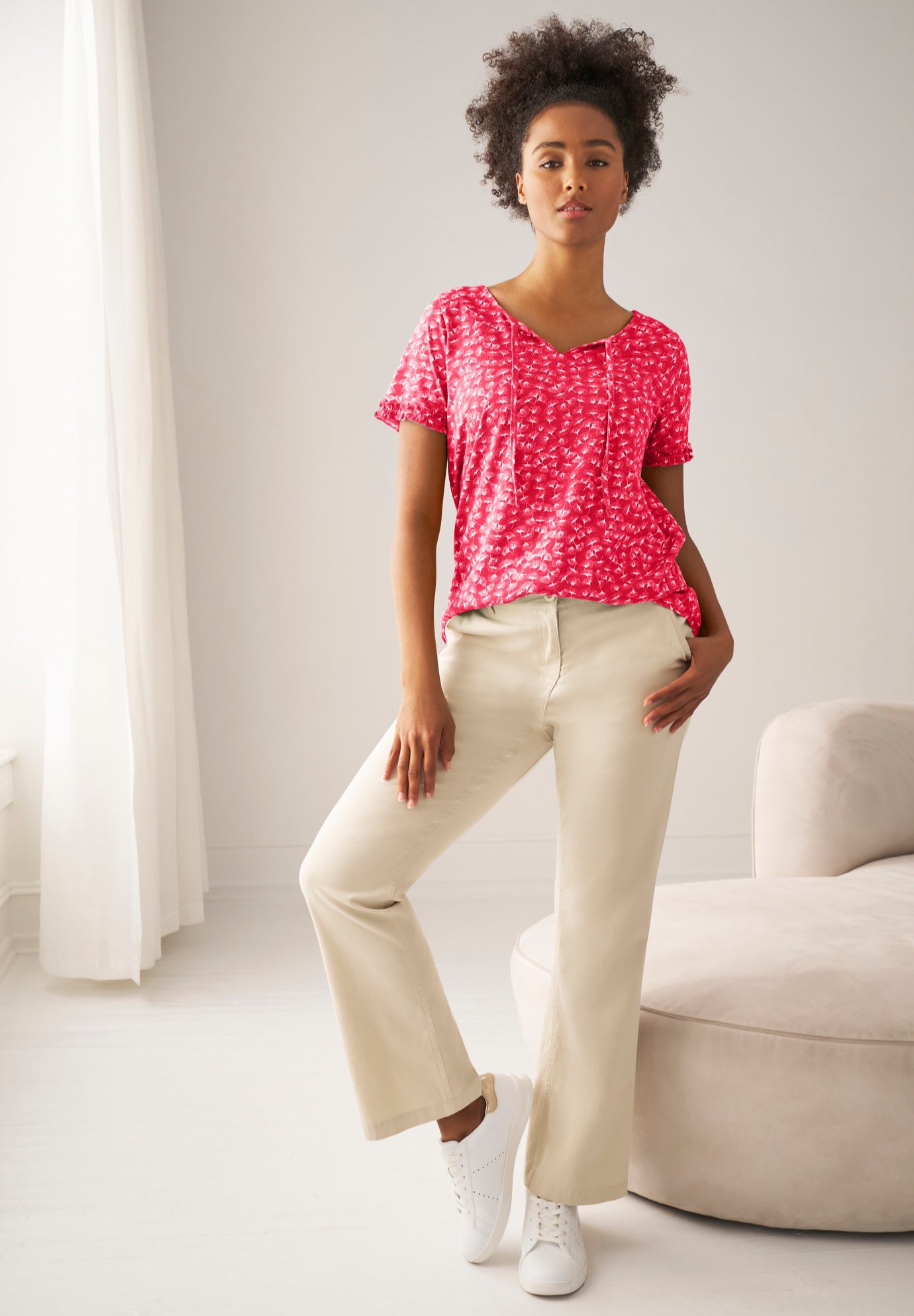 Keyhole Tee image number 3