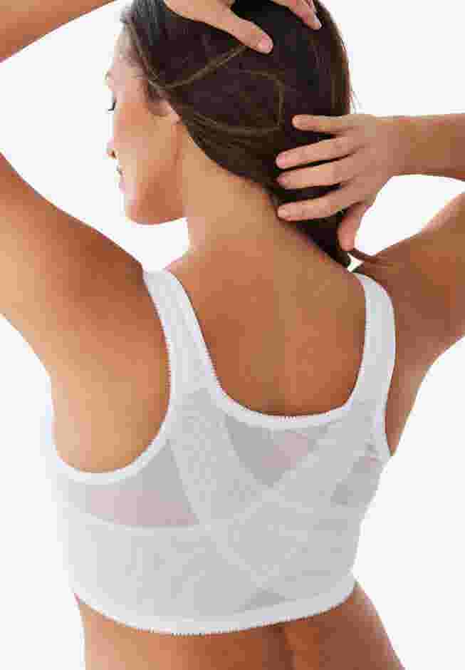 Front-Close Embroidered Wireless Posture Bra image number 1