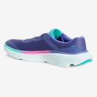 The Max Cushioning&trade; Endeavour Walking Shoe image number null