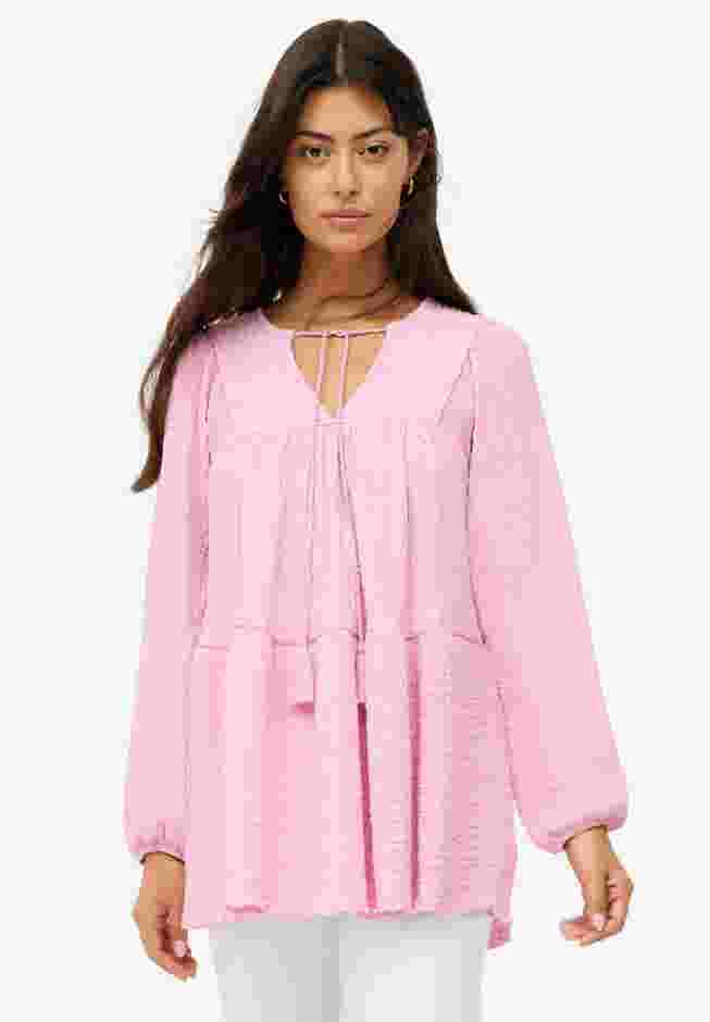 Keyhole Tiered Textured Knit Tunic image number 0