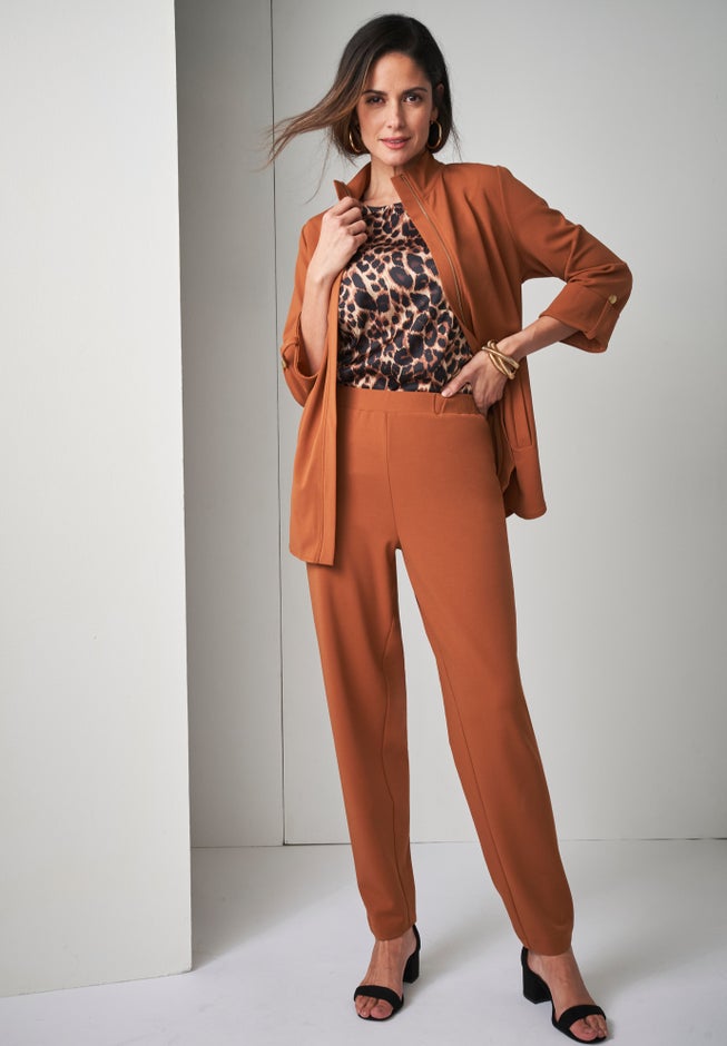 Knit Crepe Winged Collar Set image number 4