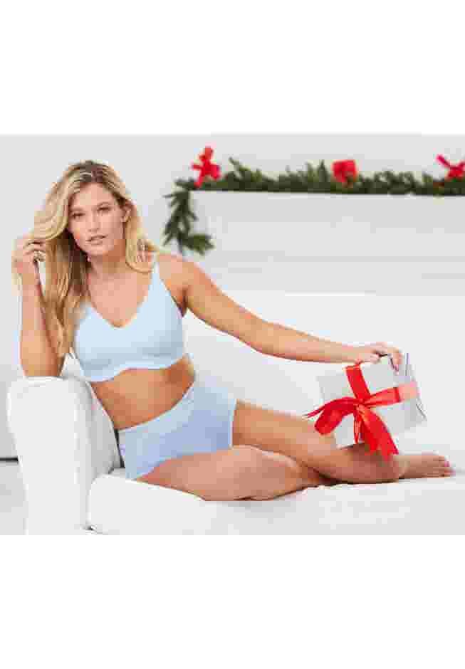 Comfort Choice® Full Coverage Wire Free T-shirt Bra image number 4