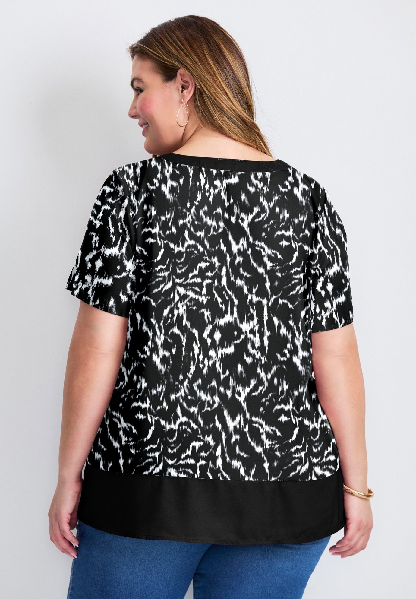 Color Block Hem Top image number 1