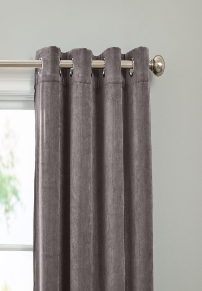 BH Studio Velvet Grommet Panel image number 2