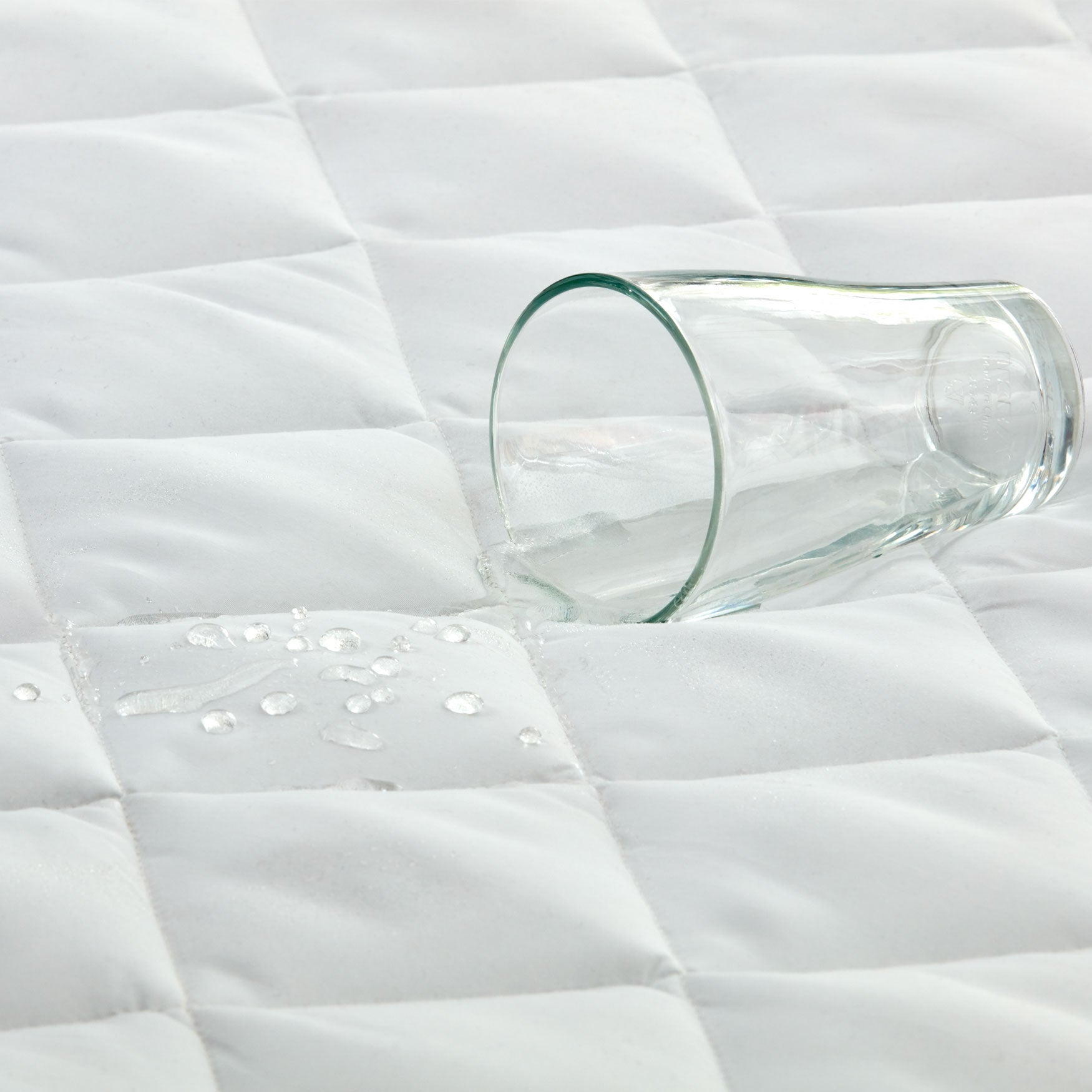 Bed Tite&trade; Aquaguard Waterproof Mattress Pad image number 0