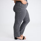 True Fit Stretch Denim Straight Leg Jean image number null