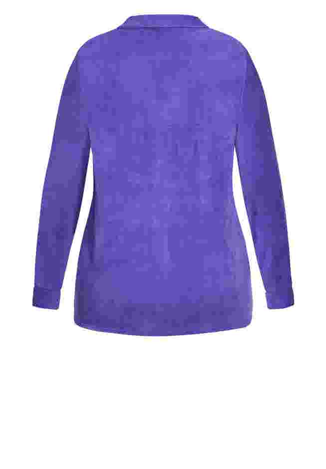 Button Up Top image number 6